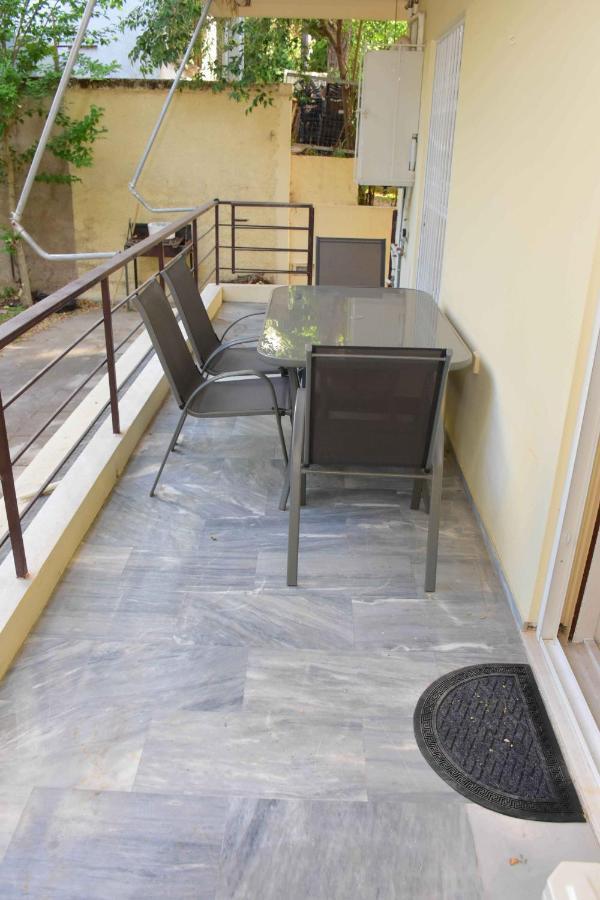 Filoxenia Apartment Atina Dış mekan fotoğraf